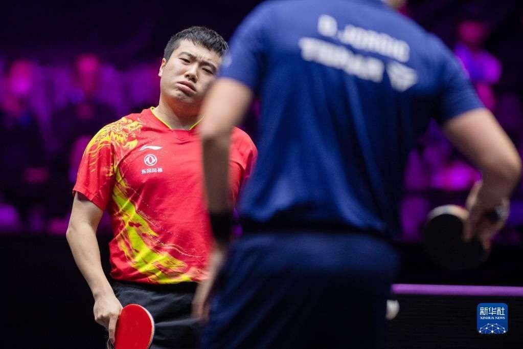 内外球员交 内外球员交