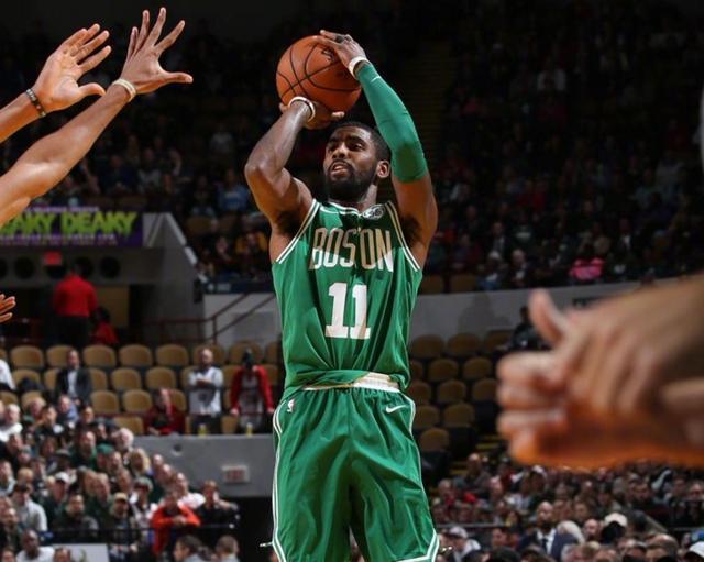 球星的同时 球星的同时