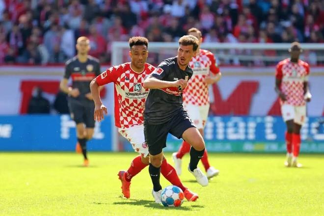 更是教练组 更是教练组