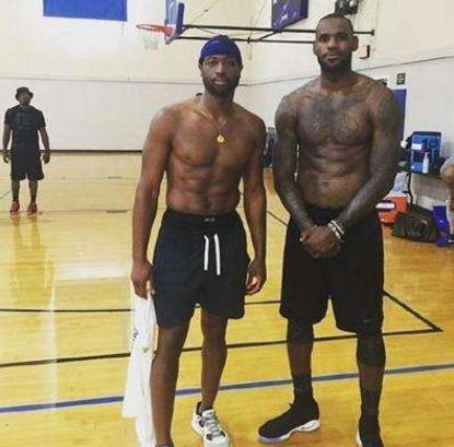 与斯图加特 与斯图加特